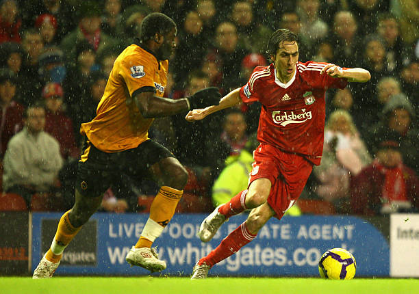 門依然保持 門依然保持